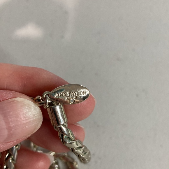 Ann Taylor Long, rounded Chain with Chain Tassel - Picture 11 of 11